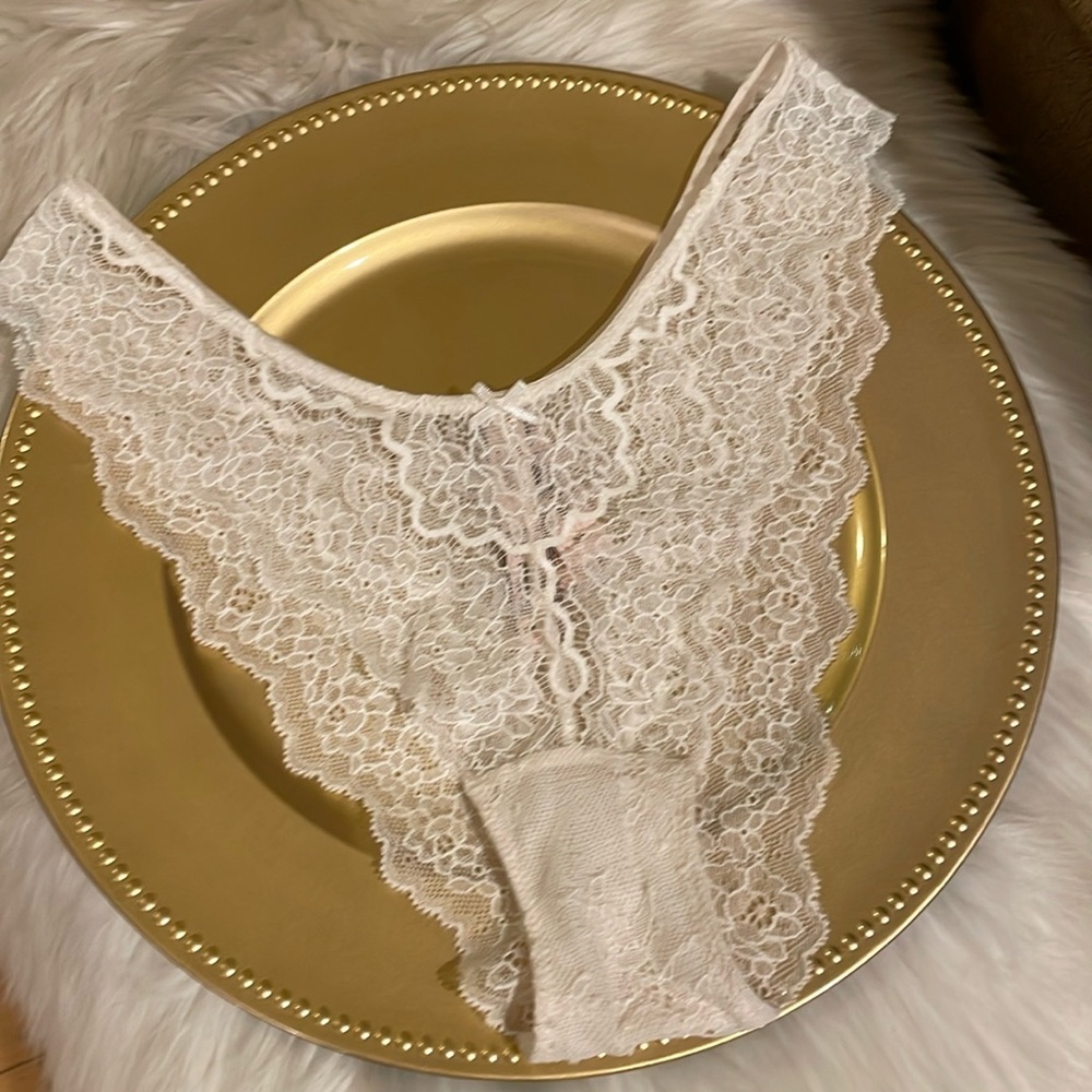 Victoria’s Secret White Dream Angels Brazilian Panty